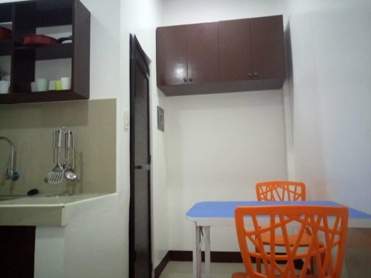 Clark-Pad Inn, Angeles City Bagian luar foto