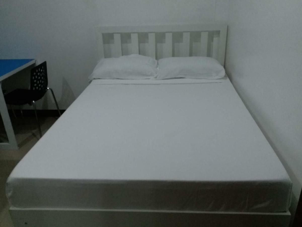 Clark-Pad Inn, Angeles City Bagian luar foto