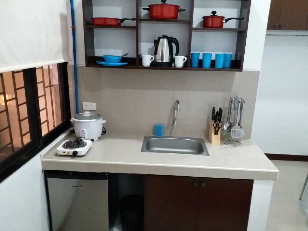Clark-Pad Inn, Angeles City Bagian luar foto