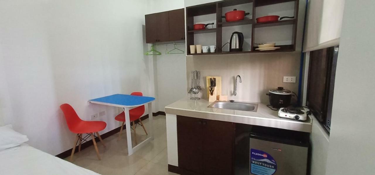 Clark-Pad Inn, Angeles City Bagian luar foto