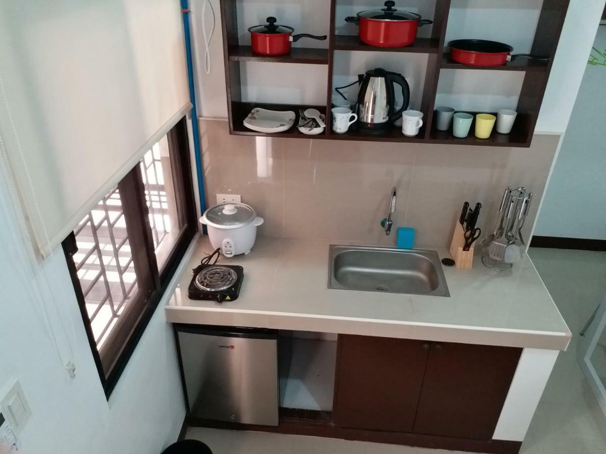 Clark-Pad Inn, Angeles City Bagian luar foto