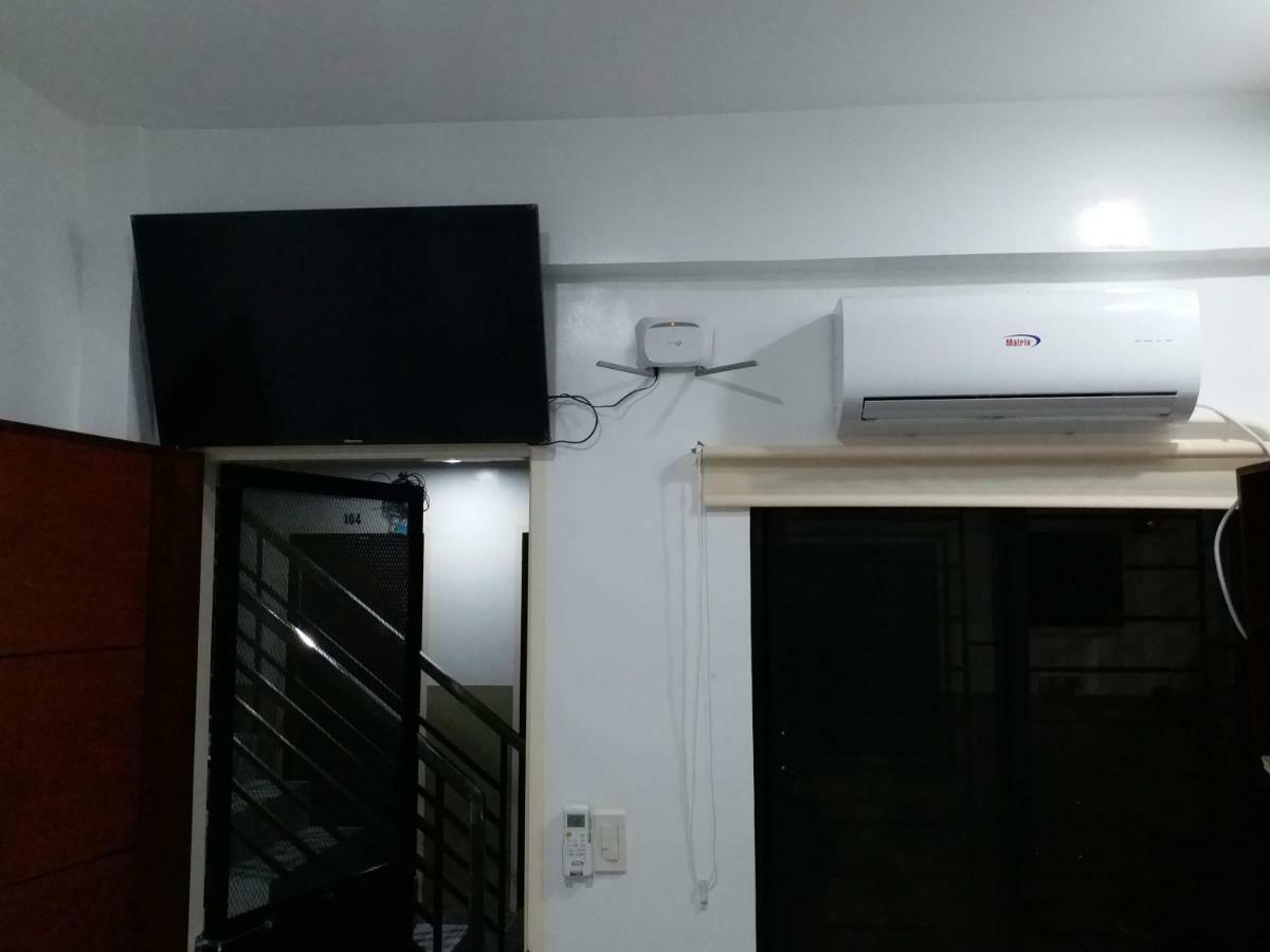 Clark-Pad Inn, Angeles City Bagian luar foto