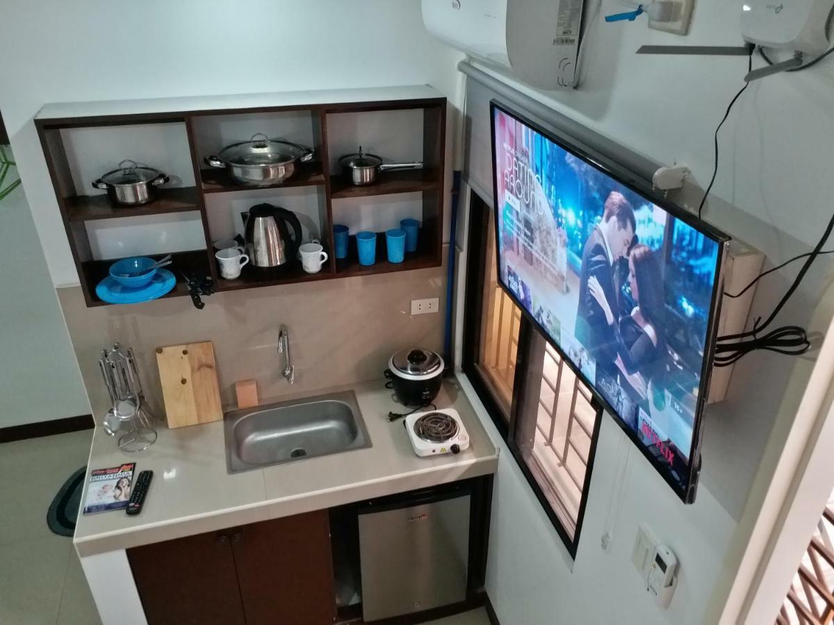 Clark-Pad Inn, Angeles City Bagian luar foto