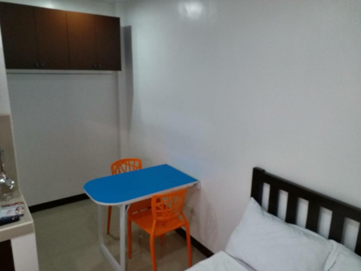 Clark-Pad Inn, Angeles City Bagian luar foto