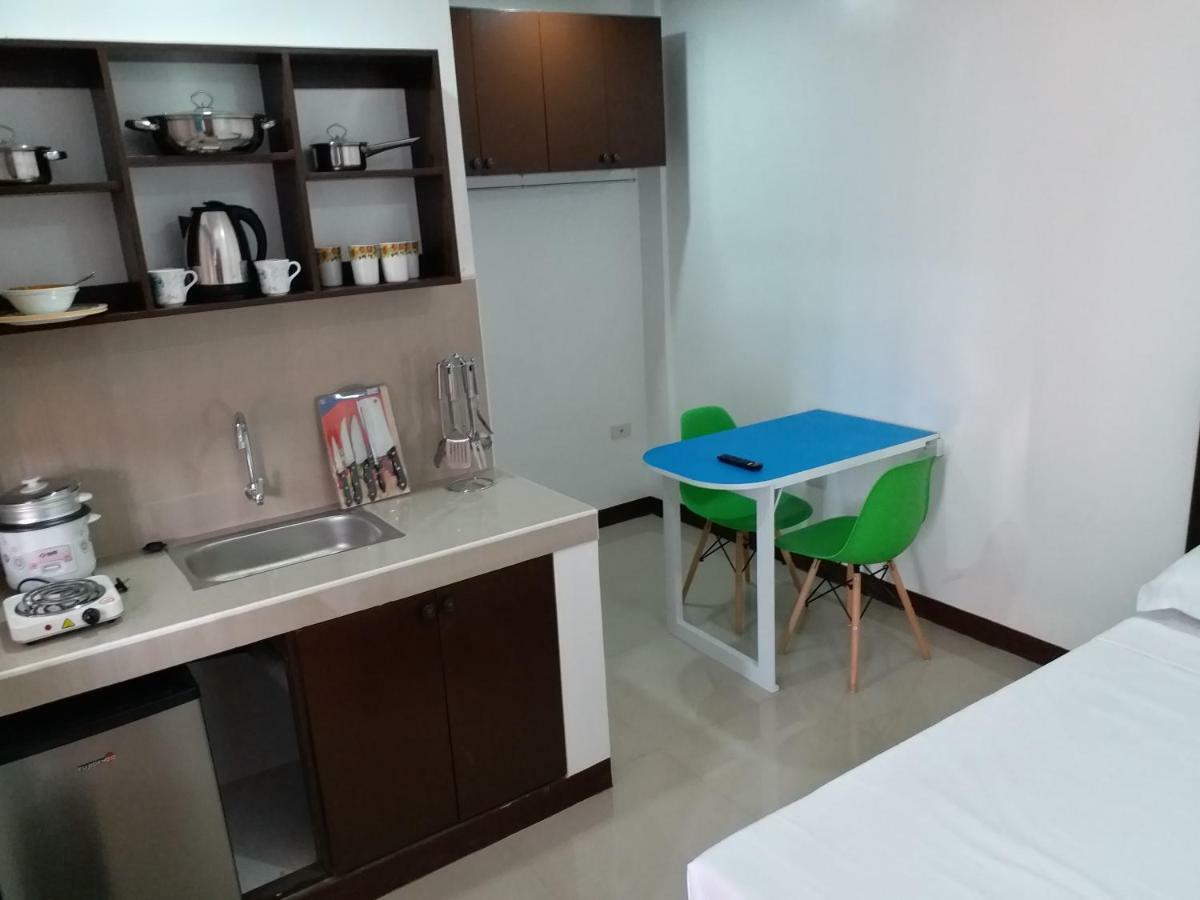 Clark-Pad Inn, Angeles City Bagian luar foto