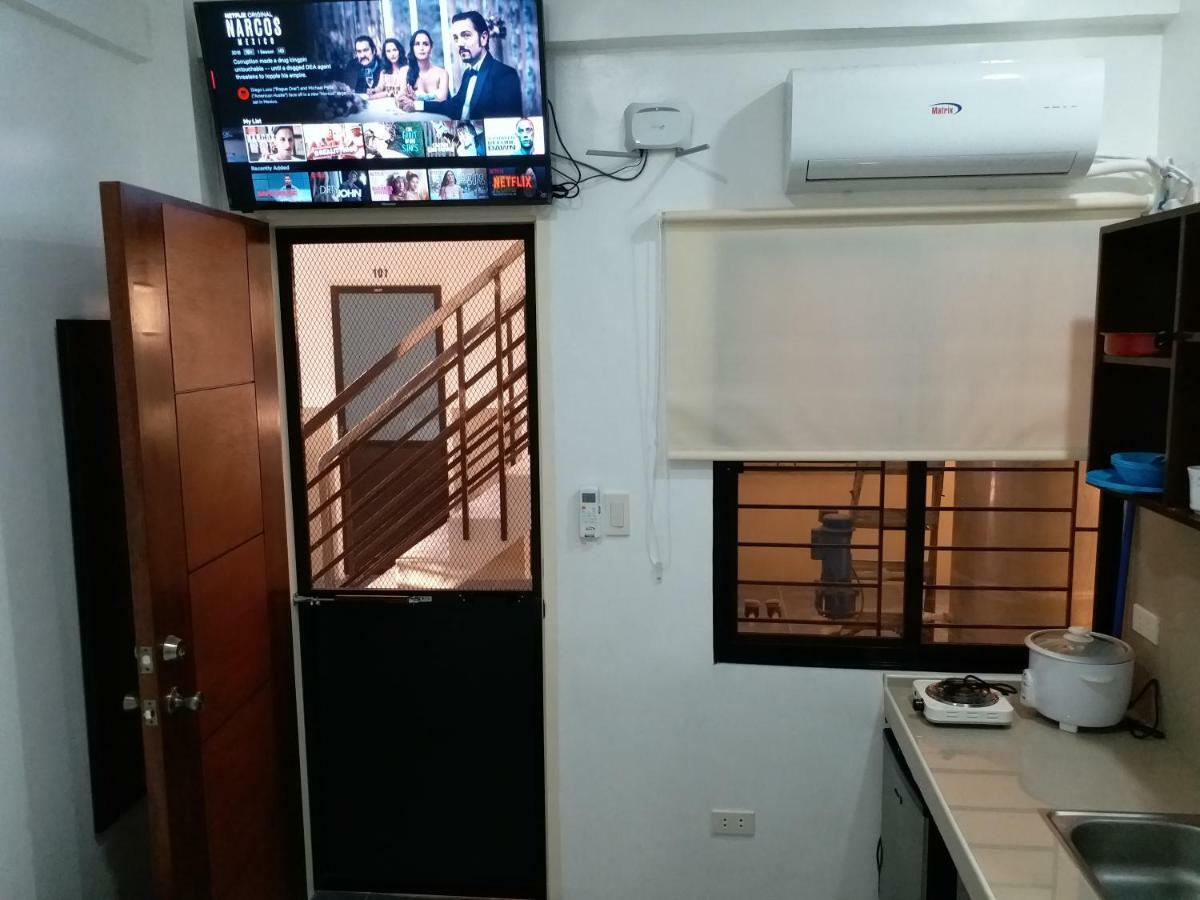 Clark-Pad Inn, Angeles City Bagian luar foto