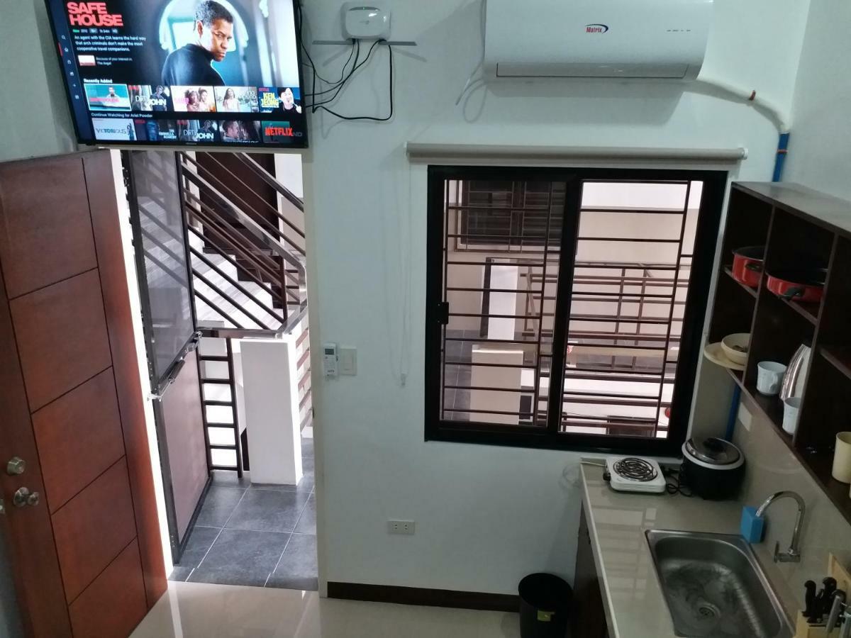 Clark-Pad Inn, Angeles City Bagian luar foto