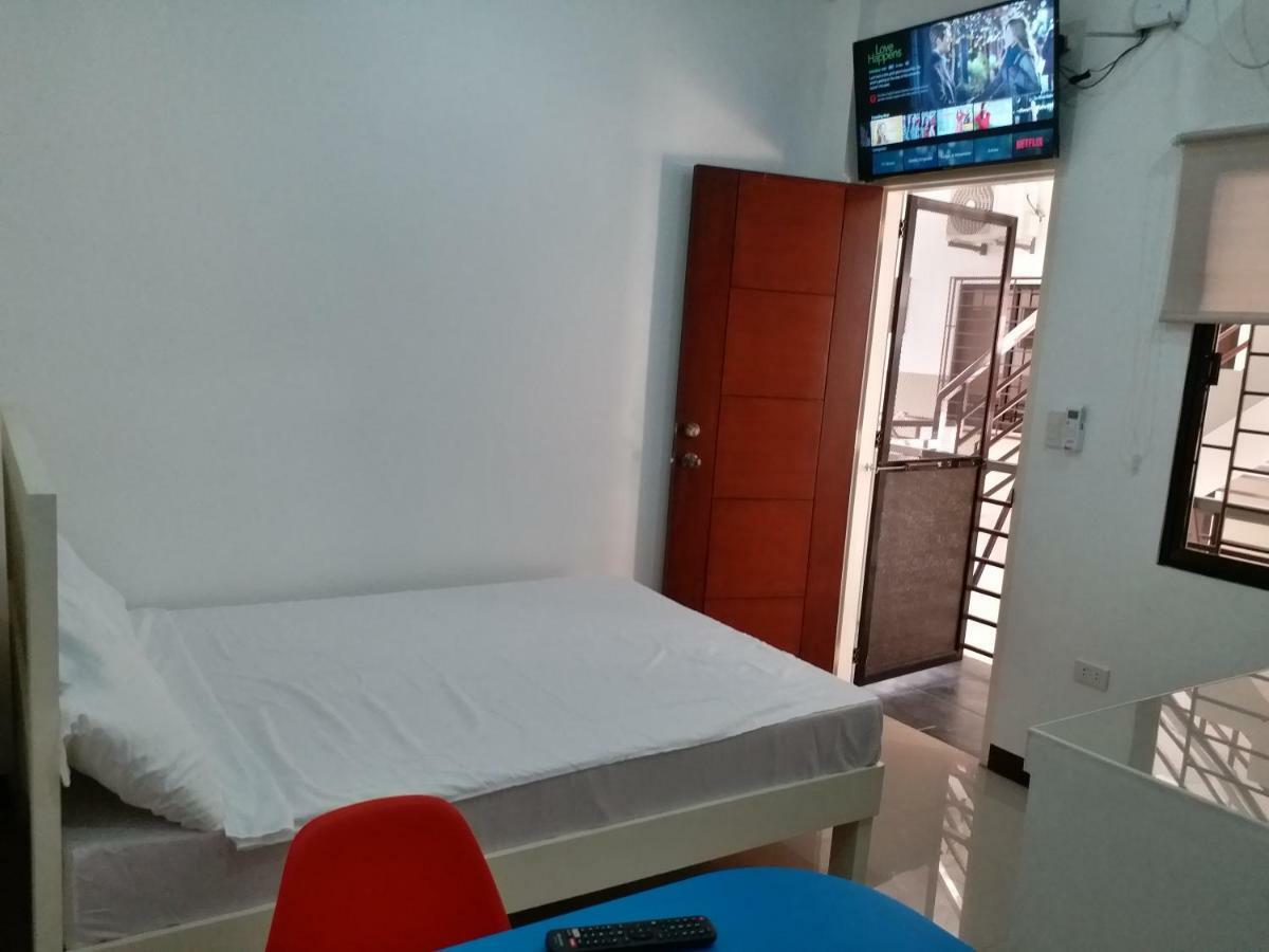 Clark-Pad Inn, Angeles City Bagian luar foto