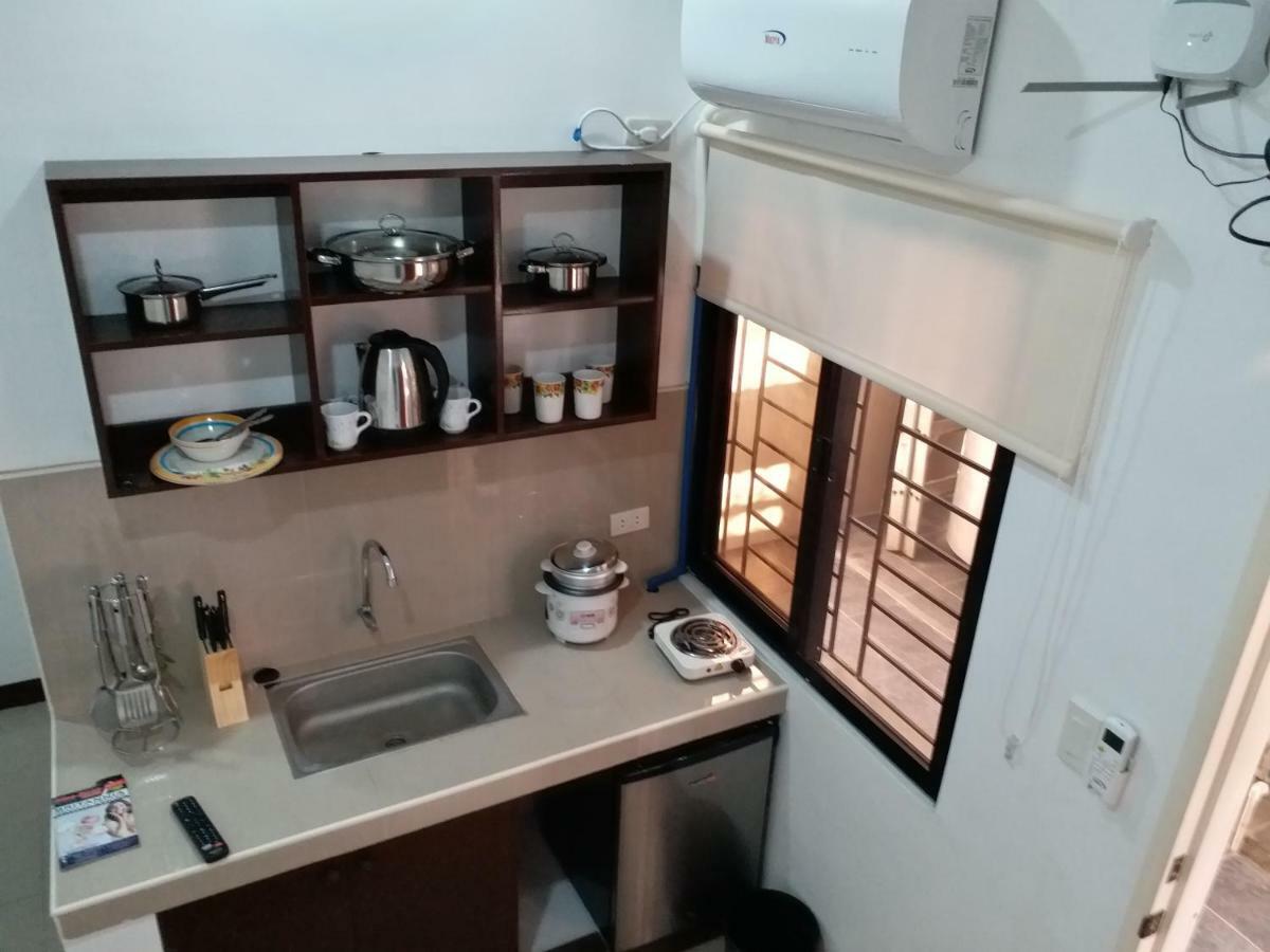 Clark-Pad Inn, Angeles City Bagian luar foto