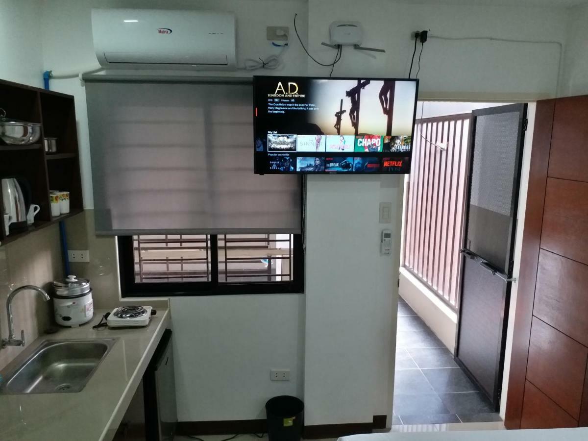 Clark-Pad Inn, Angeles City Bagian luar foto