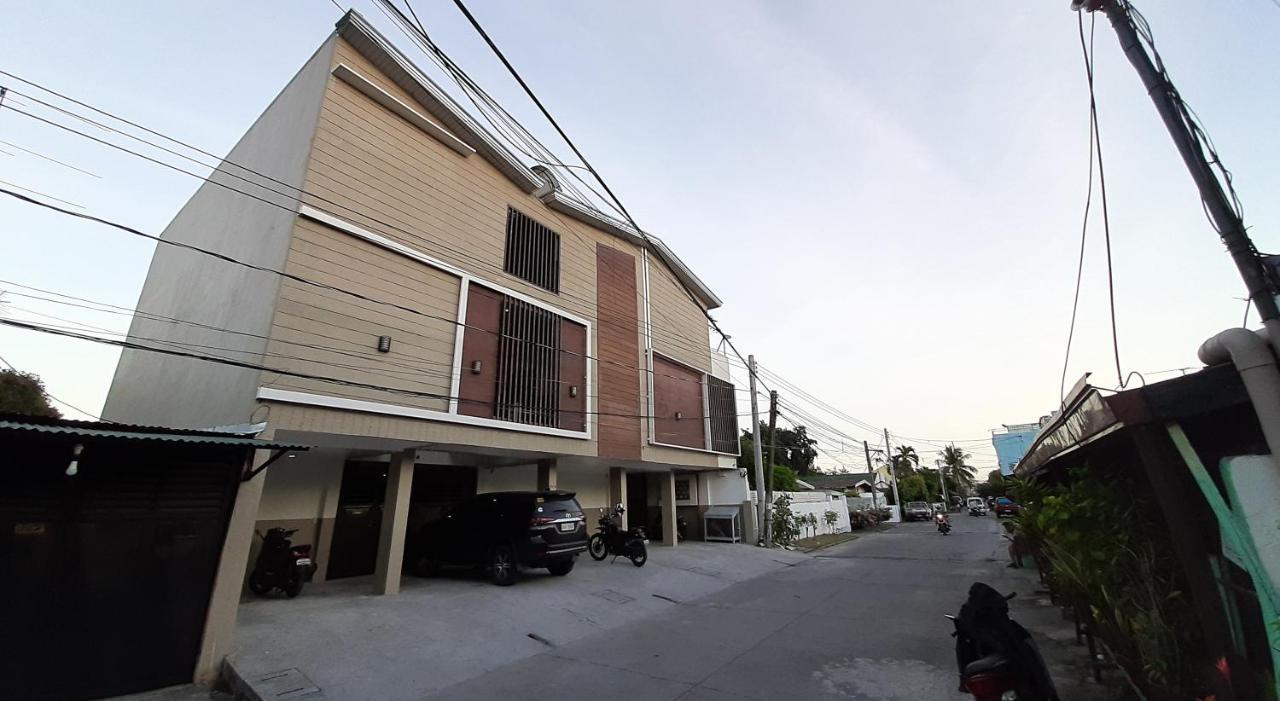 Clark-Pad Inn, Angeles City Bagian luar foto