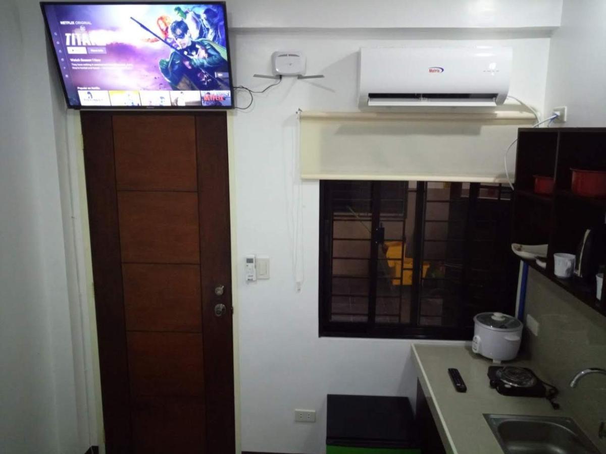 Clark-Pad Inn, Angeles City Bagian luar foto